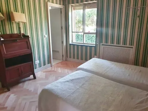 Casa de 376 m² a Còrdova