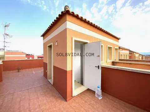 Casa de 180 m² a Oriola