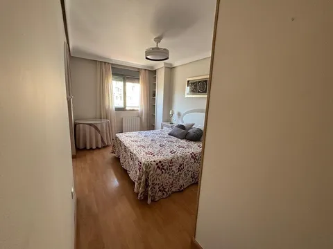 Wohnung 100 m² in Granada