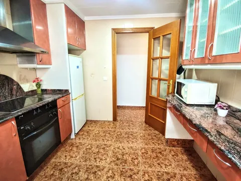 Habitació de lloguer, Burjassot