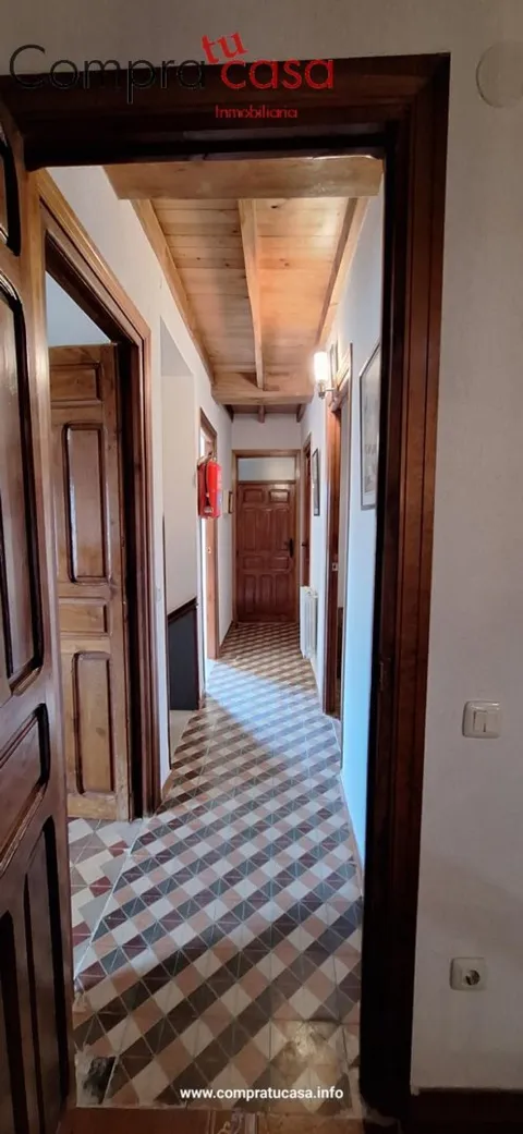 Casa de 561 m² a Espirdo