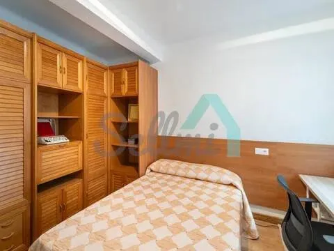 Habitació de lloguer, Oviedo