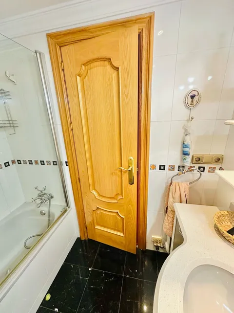 Piso de 85 m² en Granada