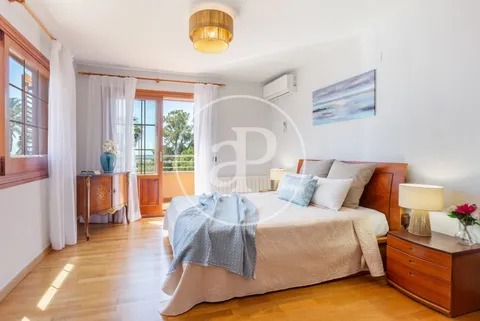 Casa de 260 m² a la Pobla de Farnals