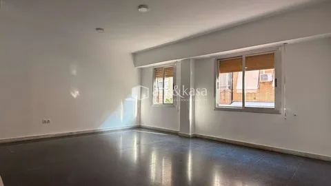 Pis de 75 m² a València