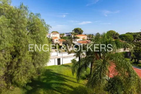 Casa de 400 m² a Xiva