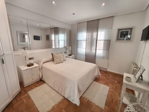 Wohnung 87 m² in Gijón / Xixón
