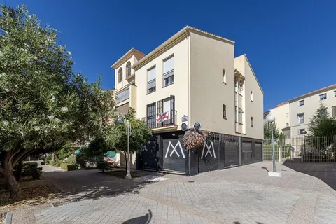 Pis de 88 m² a Granada