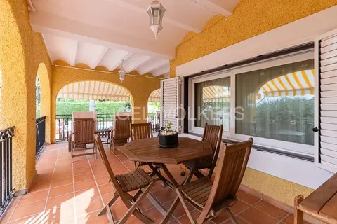 Casa de 250 m² a Nàquera