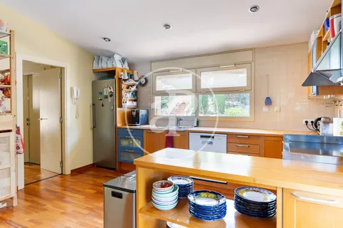 Haus 325 m² in Matadepera