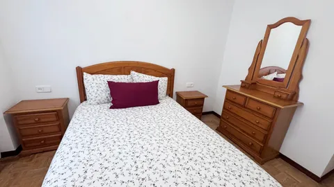 Pis de 80 m² a Oviedo