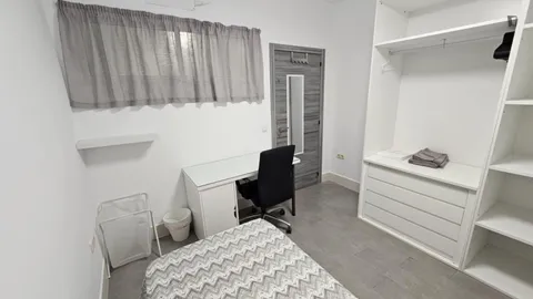 Room for rent, Málaga