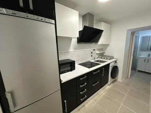 House 80 m² in Coín