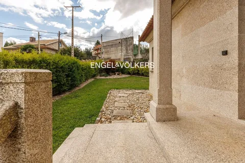 Appartamento 425 m² a Vigo