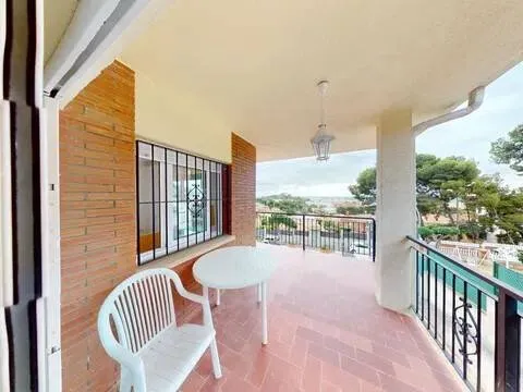 Casa de 291 m² a Castelldefels