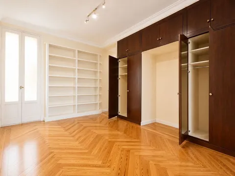 Квартира 210 м² в Мадриде (4/39)