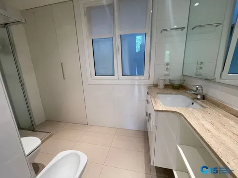 Pis de 108 m² a Sant Sebastià
