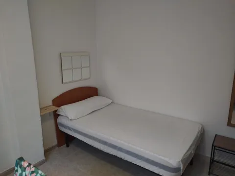 Piso de 80 m² en Granada