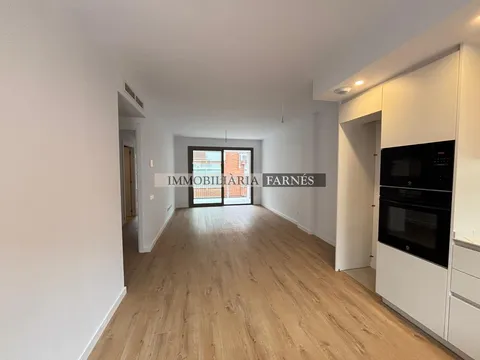 Pis de 85 m² a Santa Perpètua de Mogoda (3/25)