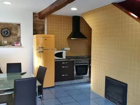 Pis de 150 m² a Cerdedo Cotobade (2/34)