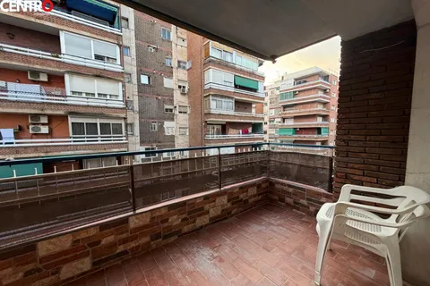 Pis de 90 m² a Granada