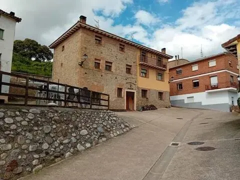 Habitació de lloguer, Ledesma de la Cogolla