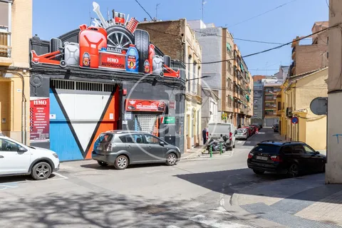 Pis de 75 m² a València