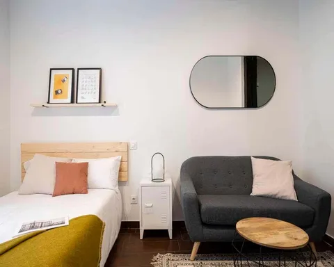 Room for rent, Madrid