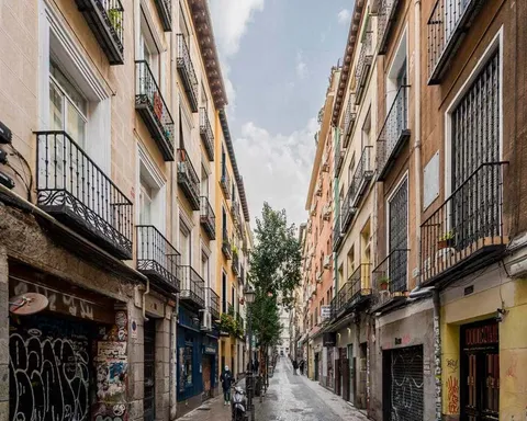 Room for rent, Madrid