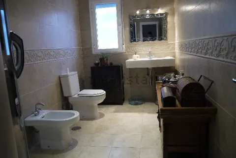 Habitació de lloguer, Fresnedillas de la Oliva (2/3)