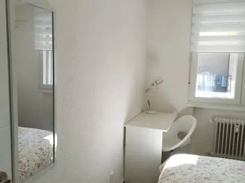 Habitació de lloguer, Àvila