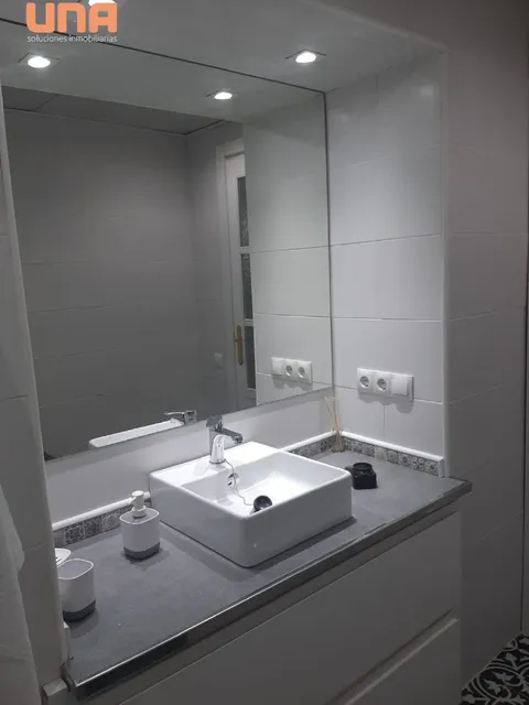 Pis de 64 m² a Còrdova