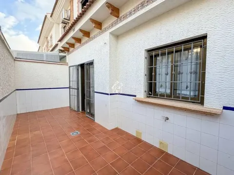 Maison 140 m² à San Miguel de Salinas
