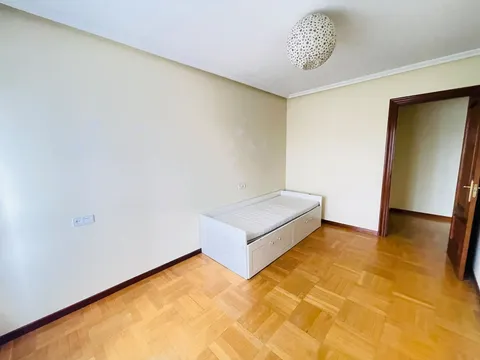 Wohnung 92 m² in Gijón / Xixón