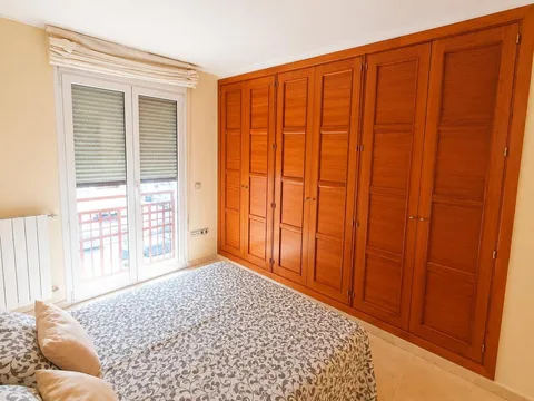 Pis de 90 m² a Còrdova