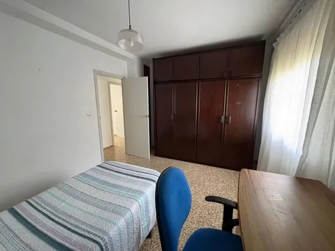 Pis de 111 m² a Còrdova