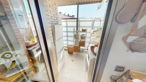 Wohnung 87 m² in Madrid