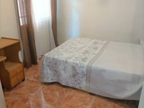 Pis de 72 m² a Còrdova