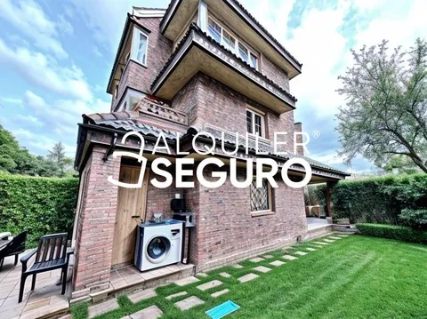 House 160 m² in Madrid