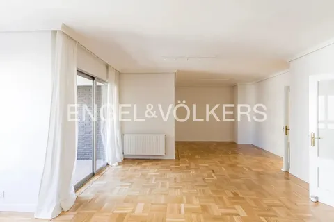 Квартира 191 м² у Madrid (3/36)