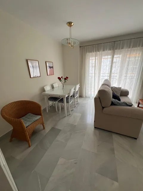 Wohnung 90 m² in Sevilla