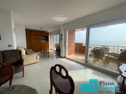 Wohnung 120 m² in Laredo