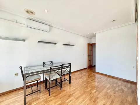 Wohnung 75 m² in Alicante