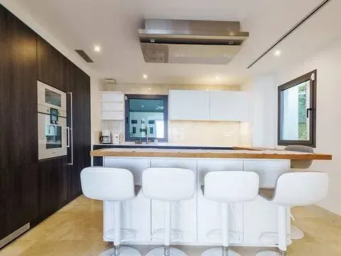 Pis de 270 m² a Estepona