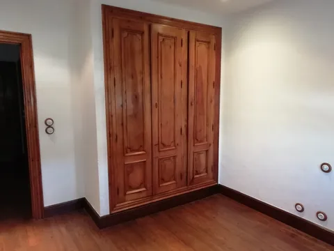 Flat 195 m² in Aranjuez