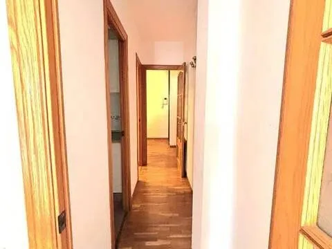 Квартира 65 м² в Барселоне