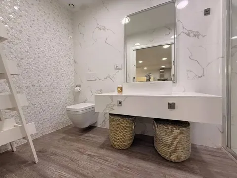 Pis de 75 m² a Còrdova