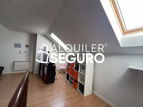 Casa de 230 m² a Valdeolmos-Alalpardo