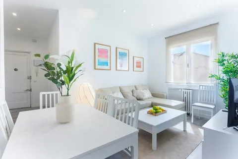 Wohnung 73 m² in Madrid