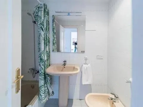 Piso de 80 m² en Roquetas de Mar